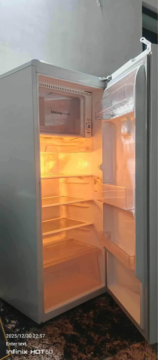 ثلاجة LG سعر 160 الف سەلاجە نرخی ١٦٠ هەزار *********** أربيل, العراق
