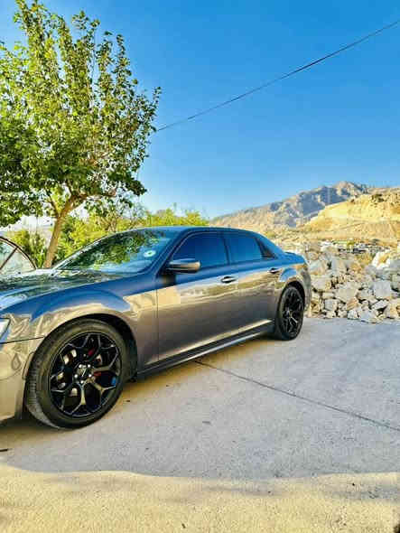 Obama 2019 S 
سيارة براوةي دوبةية تةنها سندوق و سيارة جديدة هيچي 

پيويست نيية هةمو شتي بة شةرتة گير مةكينة 

دينار مةسرةف تيا نيية و رةقمي و سةنةوي جنوب جديد لةگةلة 

سيارة جاهزة و بي مةسرةفة و زوور خاوينة و جوانة 

كوشن كةهرةباي-تحديد سرعة-كوشن جلد سارد كةرم-

ئاوينة هيتةر-شاشة گةورة سيارة بي عةيبة و هةموي بةشةرتة-

سيارة تةنها 135000 KM رويشتوية واتا تةنها 75000 Mi

سعر 105 و كةميك مةجال 

رةقةم موبايل واتساپ ***********

سيارة براوةي سندوقة تةحويل و وةكالةت نيية 

سةنةوي لةگةلة
