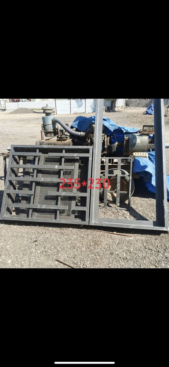 سلام عليكم بوب شبابيك المنيوم نضافه100/100 مكاني بغداد قرب جسر دوار ***********
