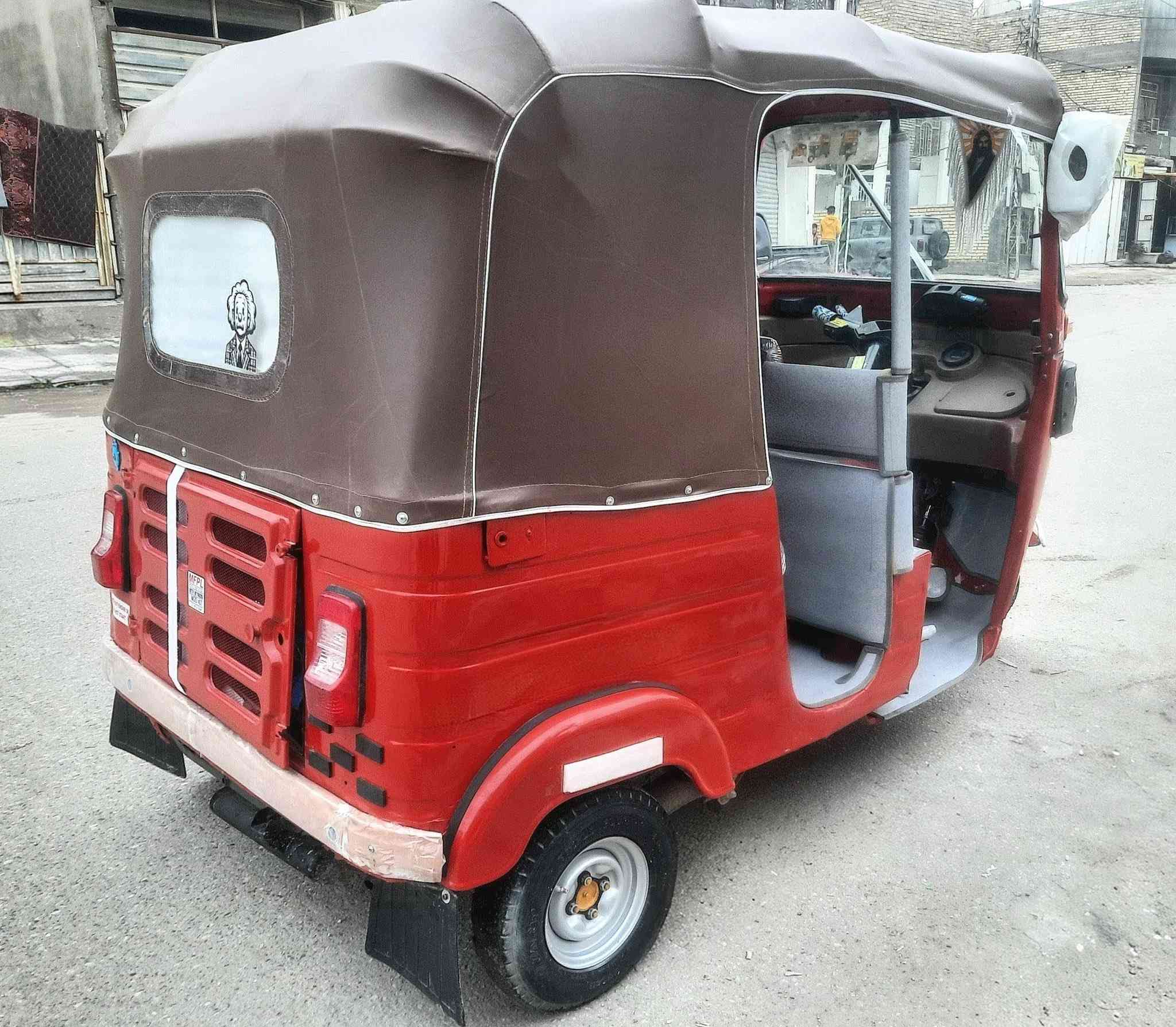 تكتك بجاج موديل 18 شهر 12
أوراق كامله شركه المصطفى
مكينه 20 مجفت شركه
بغداد مدينة الصدر
السعر 3600
***********
