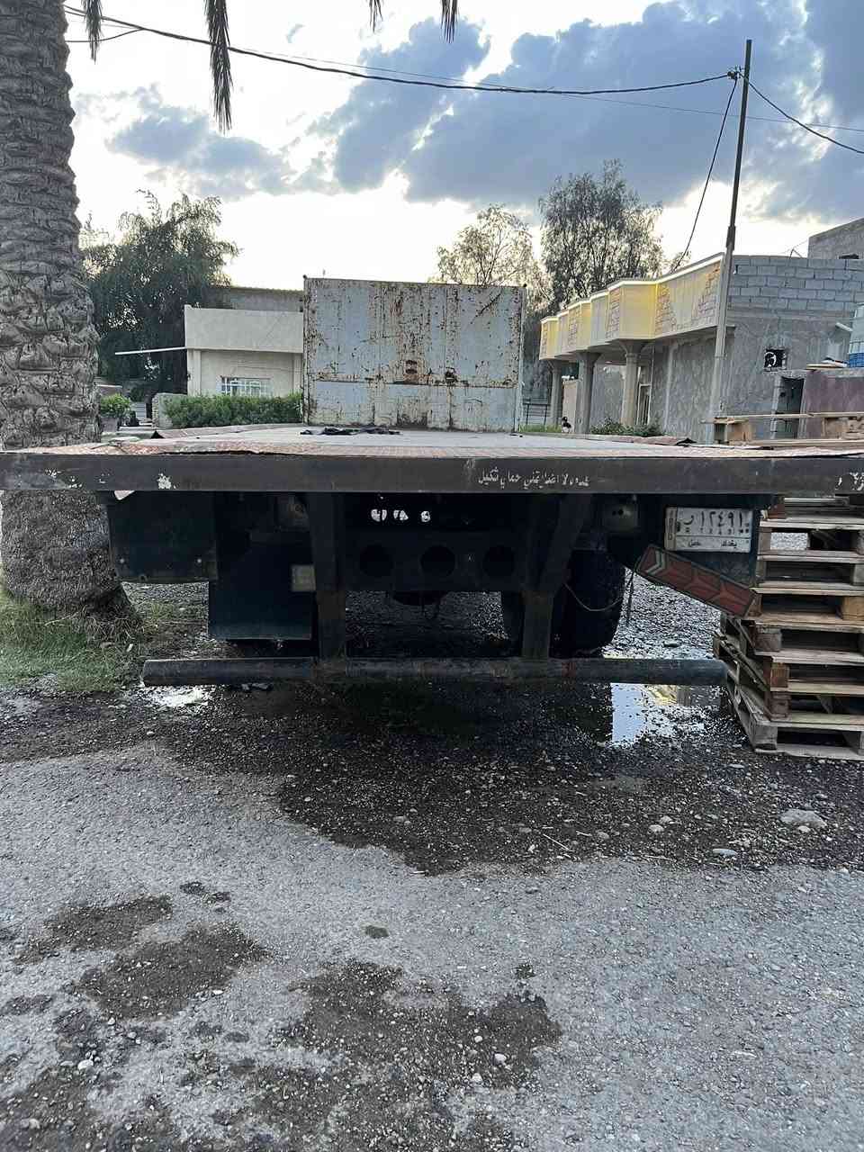 للبيع نيسان موديل 2002 رقم بغداد بسمي 4طن مكينه كير شواصي اكسن مكفولات مكاني بغداد سعر 140$ اي ستفسار ***********
