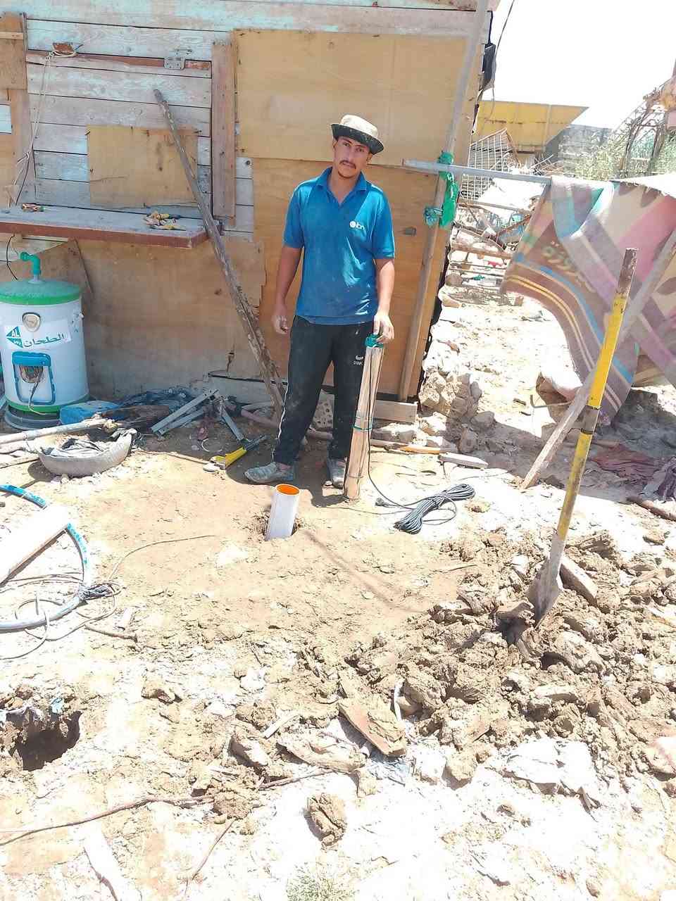 لحفر الابار الارتوازيه ***********
يوجد واتساب ***********
مستعدون الحفر الابار وتعبرات الشوارع وتجفيف المنهولات نعمل في كافه محافضات العراق دقه في العمل وسرعه في الانجاز ونعمل تجفيف الارض الشركات الاهليه والحكوميه نعمل حفر الابار كاقه الاحجام ونعمل حفر يدوي والي
