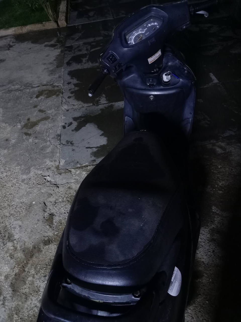 سلام عليكم شباب دراجه سبيسي للبيع دراجه نضيفه معنه الكلمه دراجه بيه زوج تايرات جدد كفراتهه بلادي كهرابيات كله شغاله سلف وهندر دبلات امامي خلفي جدد دراجه بيه بس الكلج المامي تعبان يطلع صوت بس نكره سلف ابي وقت بس تحط ايدك عل سلف سعر 350 مكاني بغداد بوب شام هاذه رقمي بي بس واتساب***********
