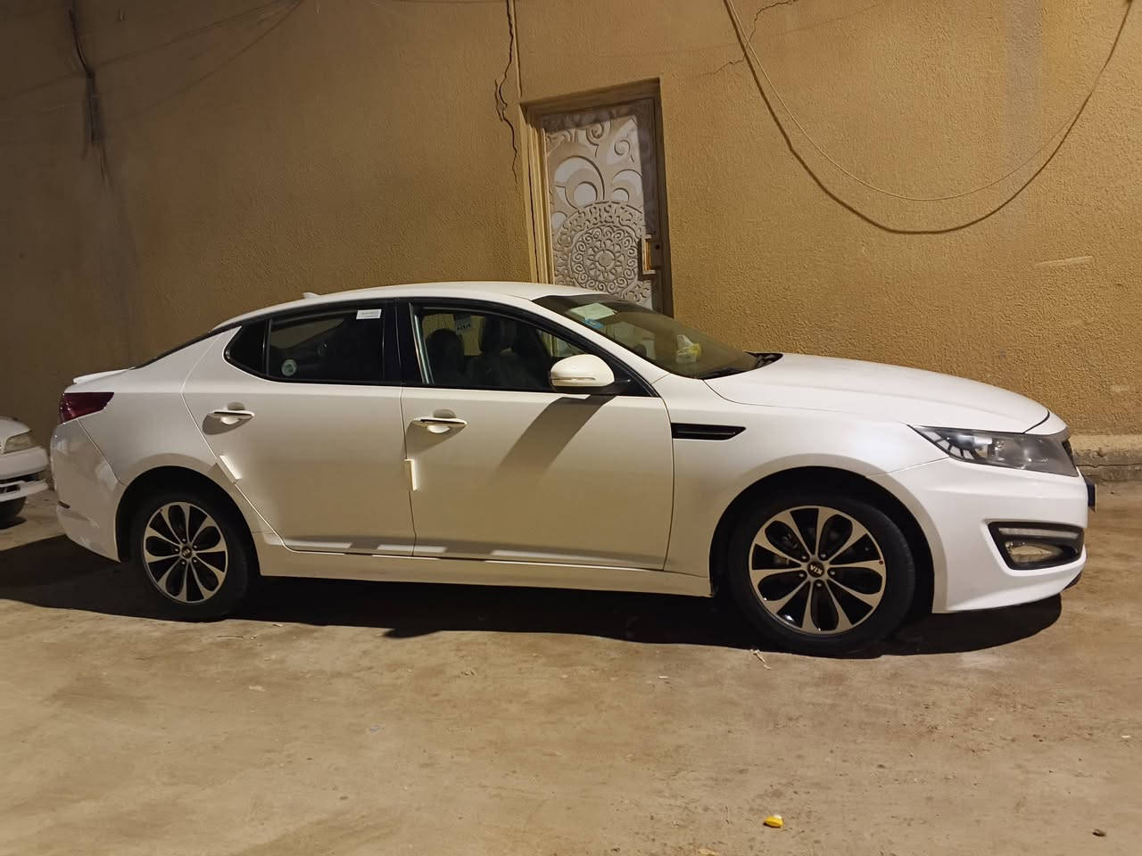 سلام عليكم سياره أوبتما البيع مديل 2012وارد كوري فحص بل منشور موصفاته تحكم سترين جهتين بيه 3انضمه قياده سياره شوفت عينك تبربد قطعتين بصمه لايت زنون بصمه ترحيب سنويه باقيله اشهر وتخلص مابيه قطرت خياس رقم شبه مميز مكاني بصره ابو الخصيب متواجد واتساب رقمي ***********سعر 128وبخدمت شراي
