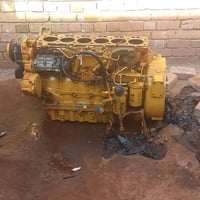 للبيع نص محرك كتر بلرC6 ٦سلندر بي نقص بستم واحدمع العقل وتخم الضفيره ا...