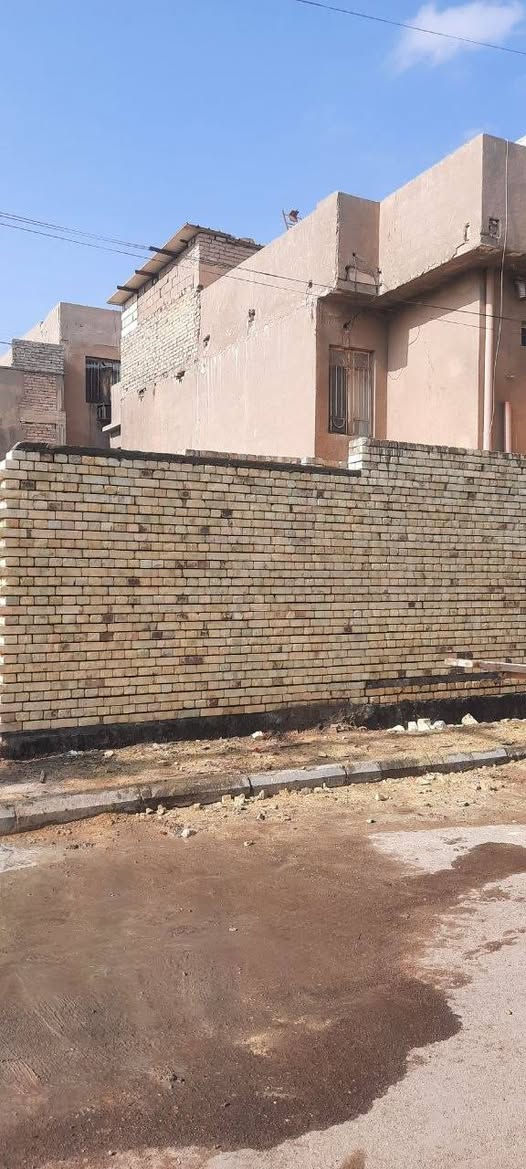السلام عليكم خلفه بناء درجه اولى شراف مهندس شغل اهل البصره عملي داخل البصرة وعملي مقطوعه راسلني واتساب وبالخدمه *********** او علق وانا اراسلك
