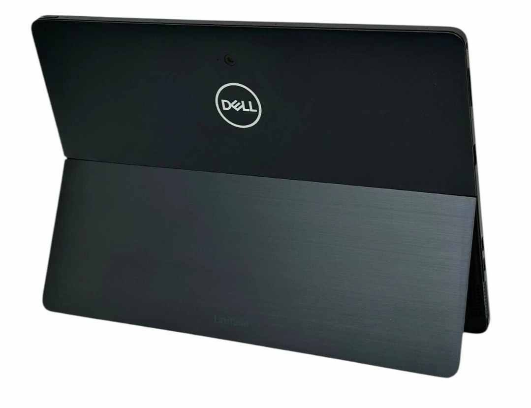 💻 Dell Latitude 5290 2-in-1 Detachable

🔹 المعالج: Intel Core i7 الجيل الثامن
🔹 الرام: 16GB DDR4
🔹 التخزين: 256GB SSD
🔹 كارت الشاشة: Intel UHD Graphics مدمج 8GB
🔹 الشاشة: 12.3 إنچ FHD Touch
🔹 التصميم: جهاز قابل للفصل (Tablet + Keyboard)
🔹 يدعم القلم واللمس
🔹 خفيف ومناسب للتنقل والعمل والدراسة

✅ يمكن استخدامه:

كلابتوب

كتابلت

للكتابة والرسم والملاحظات

السعر 300 الف شامل التوصيل والملحقات


**إذا كنت صاحب هذا الإعلان وتريد حذفه لأي سبب، رجاءا أرسل رسالة إلى الدعم الفني**