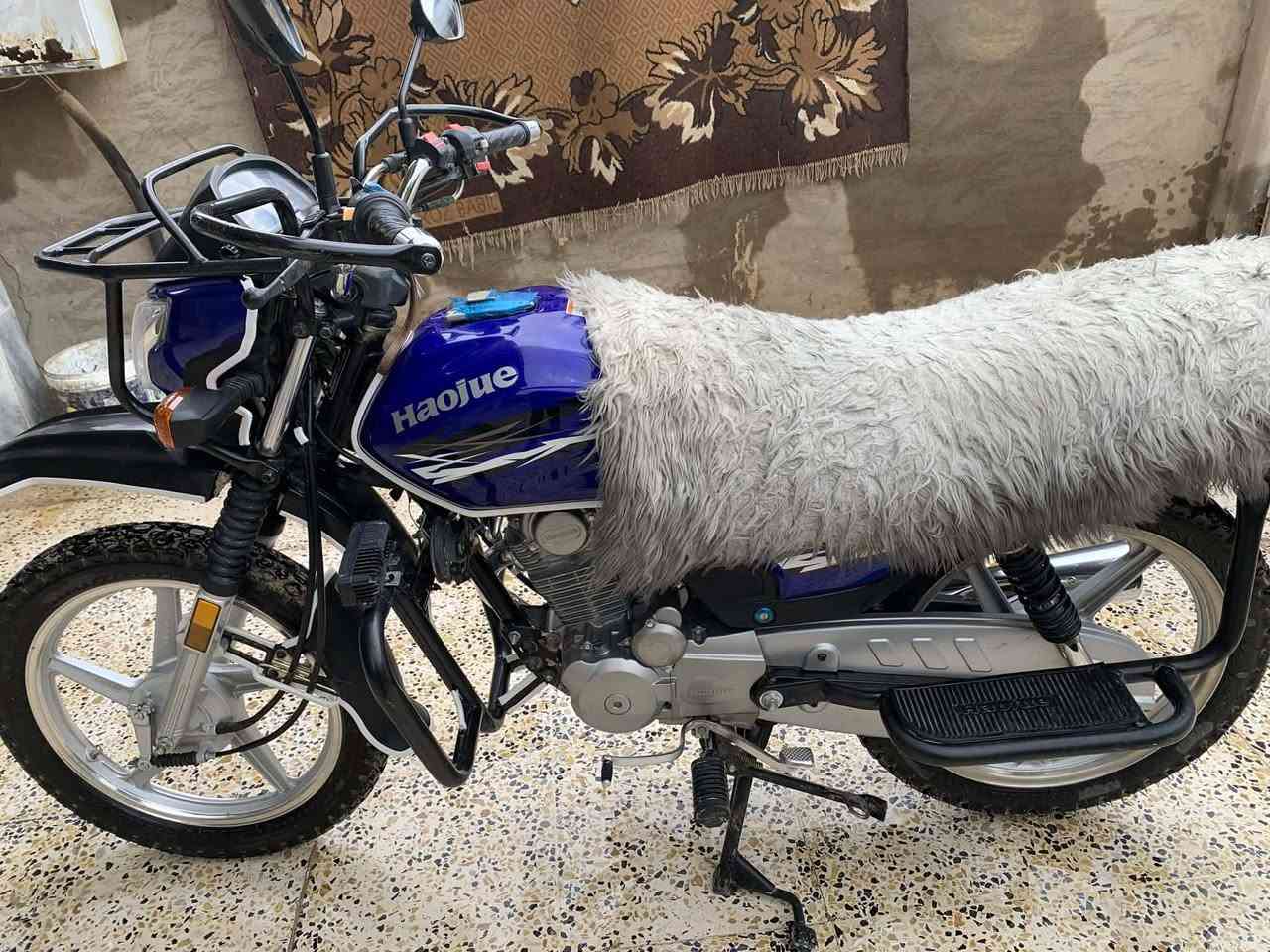 سلام عليكم 
للبيع أو مراوس حسب القناعه
هوجي زراعي موديل 23 
رقم وسنويه.انبار
موطور على وضع الشركه بلادي 
السعر (2400) وبي مجال بسيط 
مكان الدراجه عنه
للاستفسار خاص


**إذا كنت صاحب هذا الإعلان وتريد حذفه لأي سبب، رجاءا أرسل رسالة إلى الدعم الفني**