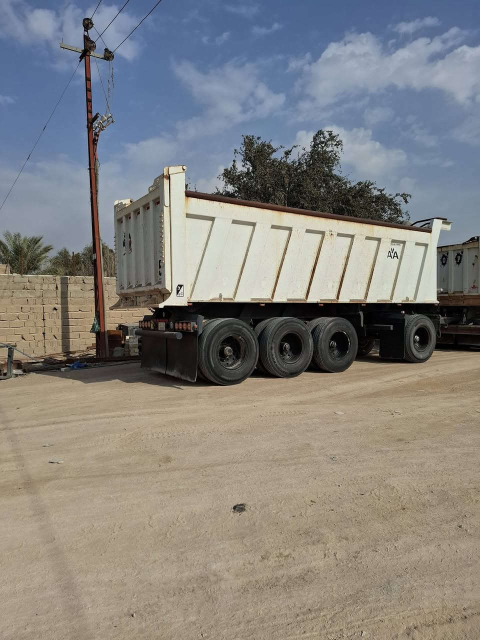 مقطوره للبيع شاصي 16 دناكير 16 كفاله عامه
***********
***********
