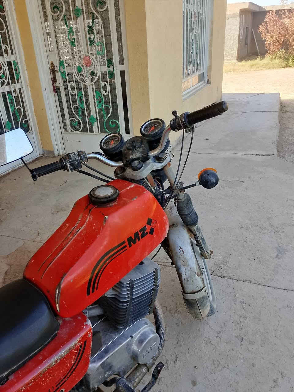 للبيع بدون كصه 3داينموارمجر مكان بغدادالمحموديه اسعرمليون ومتين***********
