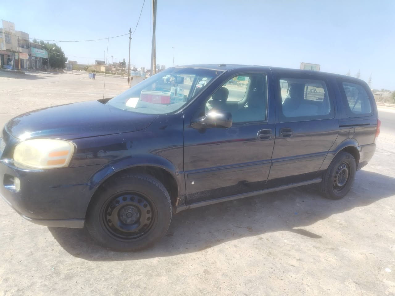 سلام عليكم وينه لي دور جديد شوفر بلاندر طويله ٣ قطع تبريد  خليجي كفاله عامه مديل ٢٠٠٧ سنتر لوك شاشه  رقم أربيل دولي تحويل مباشر بسم عربي تبريد ثلج كير مكينه حداديه شركه جديده ترايك مال ٢٥ شرط  تخم تاير جديد حتا الاستدات مال الشركه مكان السياره بابل رقمي *********** سعرها ٧٥ وبيها حك جيتك
