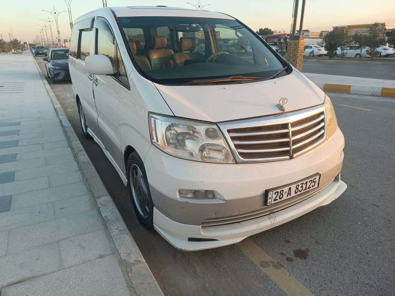 تويوتا الفارد موديل 2002 فول مواصفات 6 سلندر 2 ويل فتحتين وحساسات وكاميرات وجنطه كهربائيه وباب كهربائي دشبول ايسر جديد مو تغليف عتلات الماسحه ولايت ايسر يعني سياره جديده السعر 135 قفل للاستفسار *********** عنوان ذي قار
