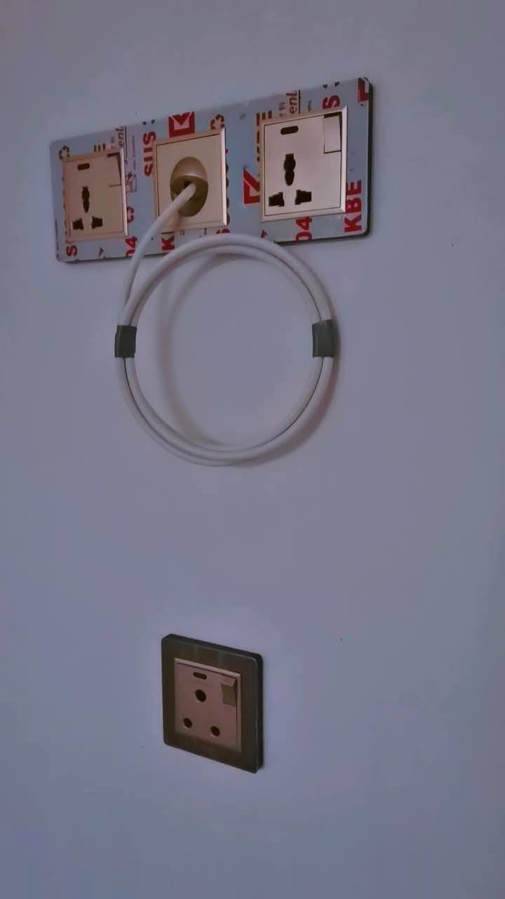 التاجي 24 ابو عظام
________#نعمل_بأحدث_الطرق💪________

‎#دقة🔍 #التزام⏰ #تنفيذ🔨#سرعه
  #بيوت 🏨 #بنايات🏬 #محال_تجارية 🏪
⚡️( الأعمال الكهربائية و المنظومات ) ⚡️
#منظومة أنترنيت📡
#منظومة ستلايت 📺
#منظومة كاميرات📸
#منظومة اتصالات☎️
#منظومة حريق 🔥
##سبالت  ويوجد نظام اقصاد للي ماعنده حسب الأتفاق
علمآ اني خريج معهد التكنلوجي وموظوف كهربائي في وزارة الداخلية متواجد بين اسبوع واسبوع تحياتي 
الكهربائي ليث الحسناوي هاتف ***********
*********** اسيا ***********
