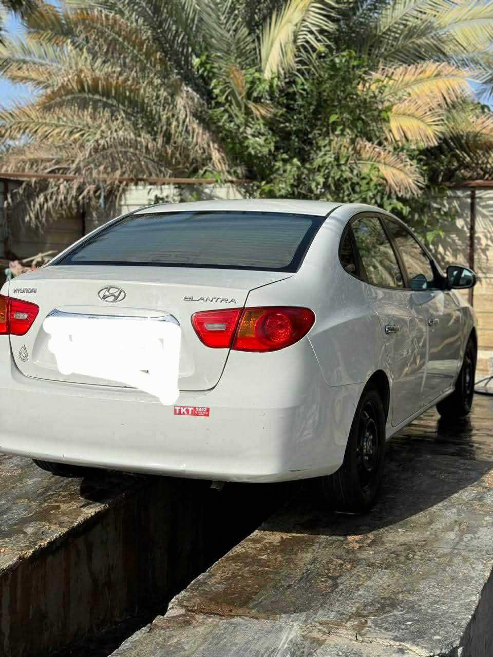 السلام عليكم شباب عندي النترا موديل 2010 بسمي رقم انكليزي شرط التحويل بيها جاملغ امامي. مبدل السياره محرك 1600 صدر امامي خلفي خير من الله مكينه كير  كله زين سعر 97 بيها مجال ***********
