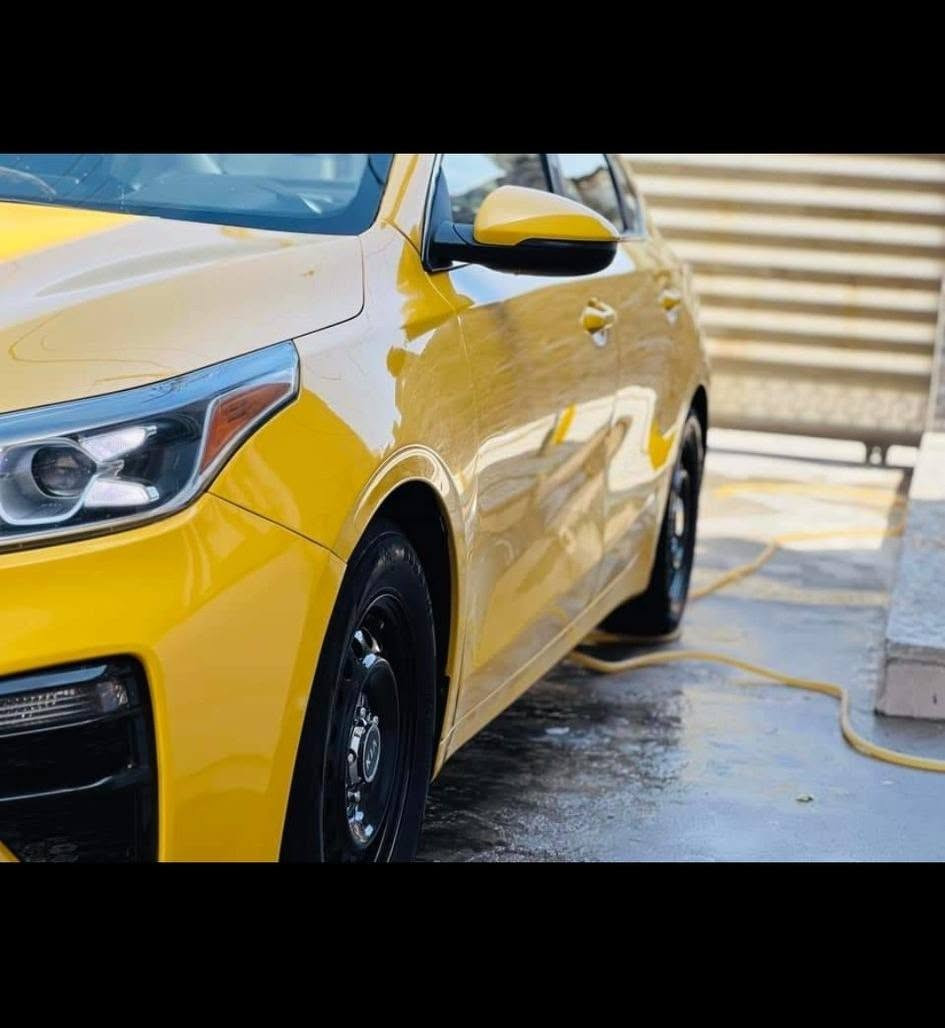 السلام عليكم 
كيا فورتي 2019
الكير AT
سياره فول ما عدا البصمه 
طخطخات بل دعاميه الاماميه
سياره سعر 120ورقه قابله لتفاوض شي بصيط 
هذا رقم التليفون ***********
