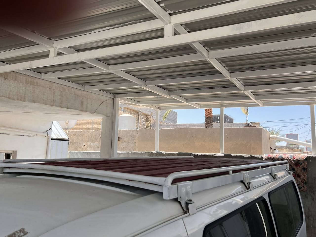 السلام عليكم سيبايه نيسان ناصيه تفصال جديد للبيع فقط السعر اتصل وادلل ***********مكان حسينية المعامل
