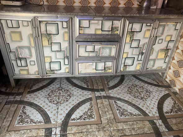 كاونتر نضيف لسعر ٣٠٠ معه لسنك لعنوان زبير ***********
