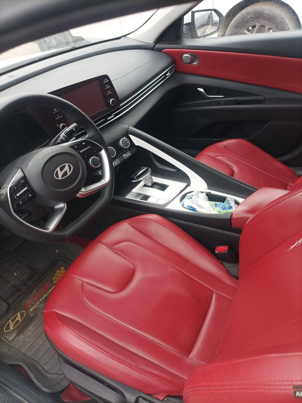 الانترا تجميع صيني فوال مواصفات دواخل احمرمديل ٢٠٢٤رقم اربيل  عنوان البصرة  رقم هاتف ***********ماشية٢٠الف  السعر ١٤٢
