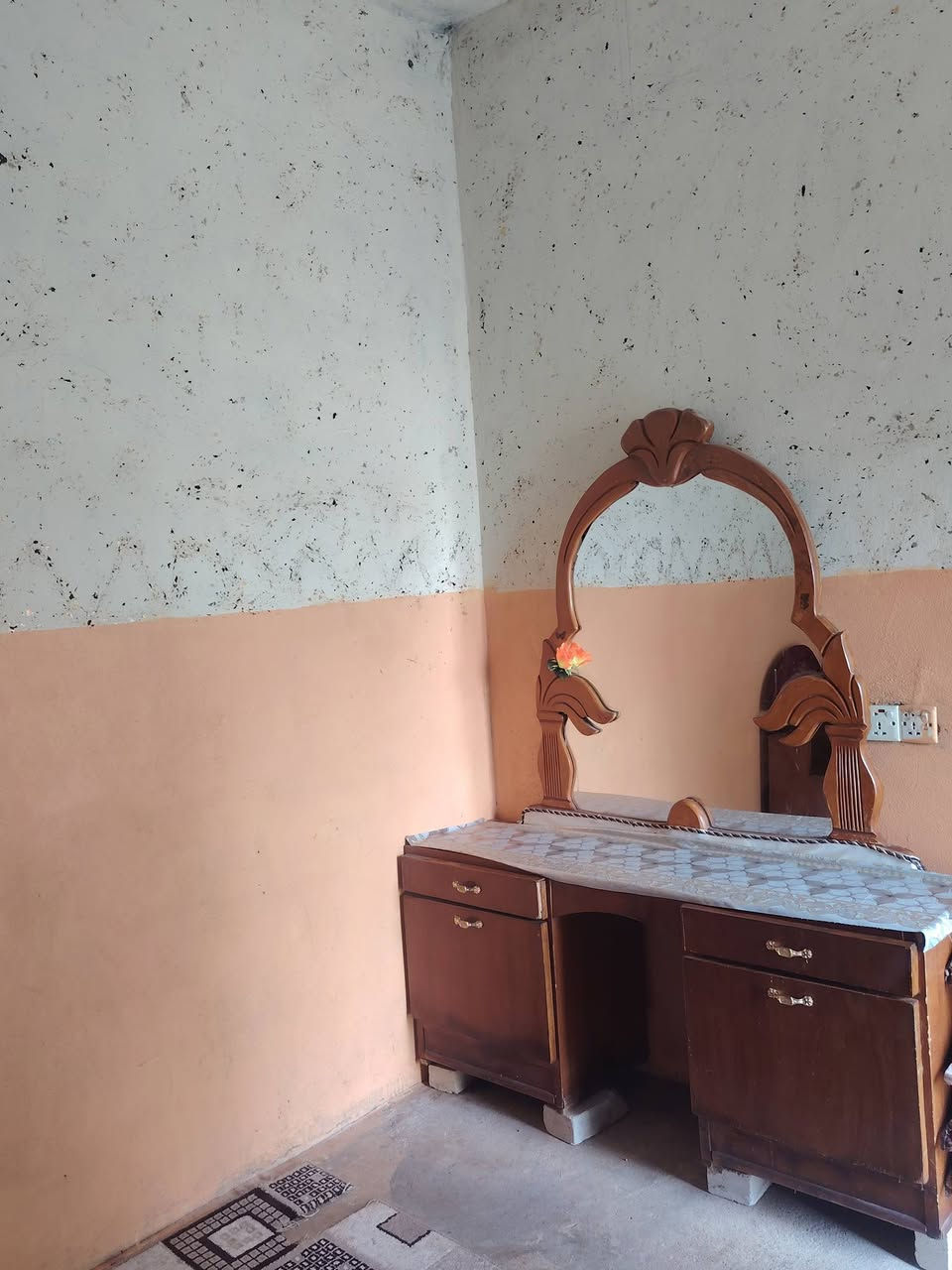 غرفه نوم البيع سعر 350مكاني موصل مراسلتي  وتساب ***********
