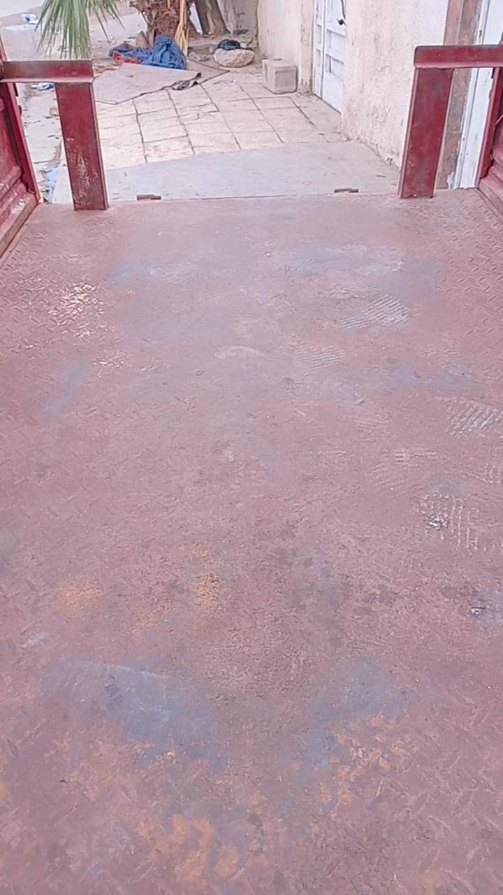 سلام عليكم ستوته صقر كامل مكينه زيرو  أوراق كامله مدفوع كمرك. بغداد التواصل على رقم *********** ... فقط واتساب
