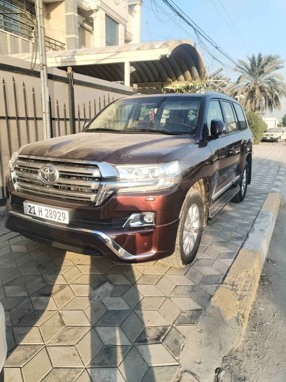 سلام عليكم ورحمة الله وبركاته لاند كروزر مديل ٢٠١٧ السعر ٤٣٠مكفول كفاله عامه فول مواصفات لون عنابي ***********
