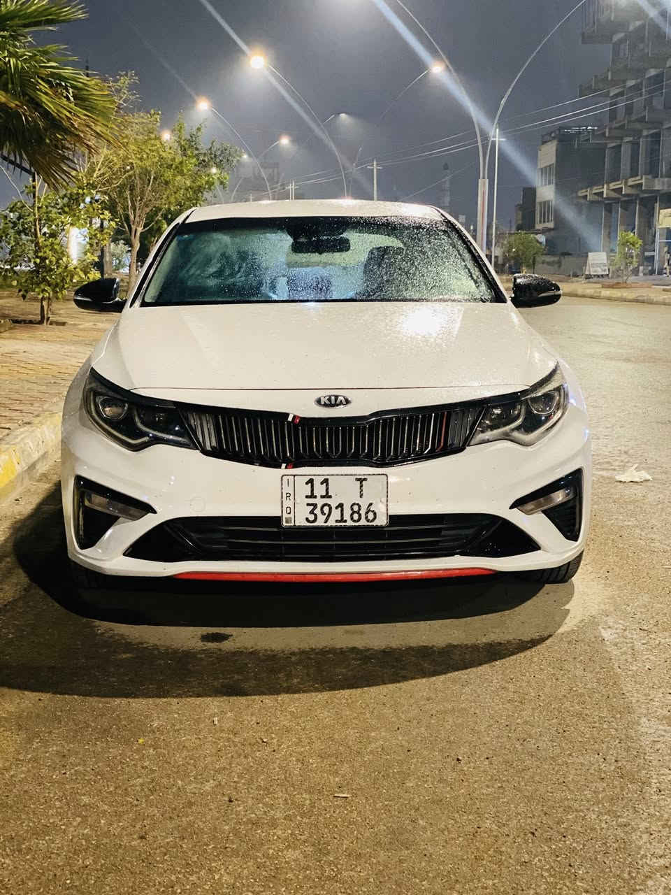 سلام عليكم كيا أوبتما 
موديل 2019
فول عده بصمه وبنراما 
ماشيه 112فقط 
رقم بغداد رقم جديد بسمي سياره تحويل ثاني يوم 
سياره كفاله عامه عده شبر بل جاملغ أمامي  صبغ والباقي شرط كفاله 
كير كفاله 
محرك رافع كازكيت فقط 
سعر سياره 160وبيه مجال كلش بسيط 
***********
مكان سياره الانبار الرمادي
