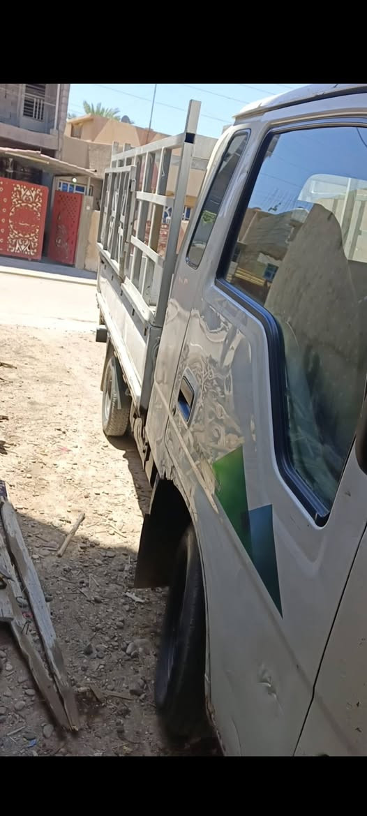 السلام عليكم كيا فونتيرا كير واكسل وشاصي  مكفول  بدون حادث ومحرك بي تنقيص دهن وشغاله وتمشي موديل ١٩٩٧ تحويل مباشر السعر ٤٢ وبيها مجال الاستفسار الاتصال على الرقم ***********   العنوان صلاح الدين الدجيل
