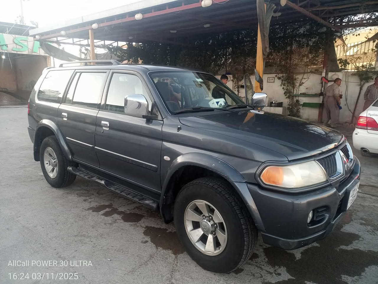 .
ميستيربوشي ناكتيڤا 

موديل ٢٠٠٨ 

ته بريد ساردو گه رم و كاره باي هه موي به شه رت 
ده بل اكسل

مه كينه د.ڤ.د

كيرو مه كينه به شه رتي ١٠٠٠فيته ر 

بوياخ و ليدراويو هه موو گياني به شه رتت
سه نه وي تا ٢٦تازه يه 

سليماني نرخي ١٢٠$
***********
