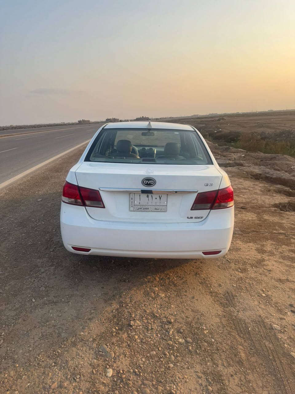 السلام عليكم 
بي وايدي للبيع موديل 13 جي ثري
رقم واسط 
كير ومحرك خير من الله تبريد شغال 
السياره بل كوت مركز مدينة 
اتصال عل رقم (***********)         ( مكلف بل الانشر) اتصل
