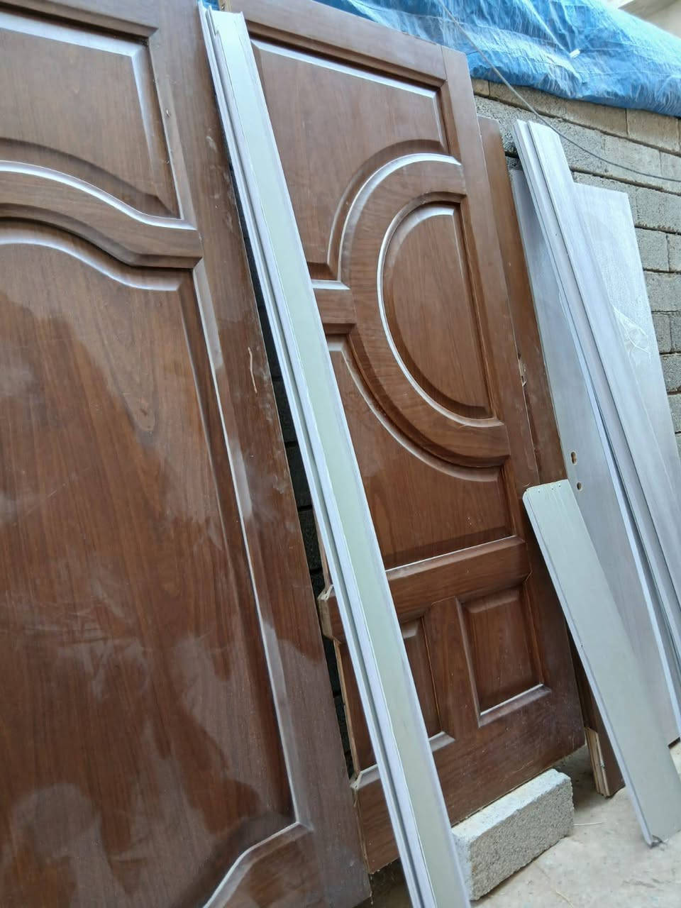 سلام عليكم ورحمة الله وبركاتة
بوب ثنين ان دي اف 
واحد باب حمام تركي
انضاف درجه اولى 
للستفسار 
***********
