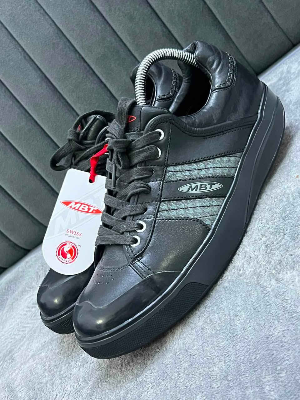 Mbt- 🇨🇭- Swiss- size 40.. originall 100/100

Mbt سویسری ئۆرجنال بەکار نەهاتوو سایزی ٤٠. .. 

باله اوربى ماركة mbt سويسرى اورجنال غير مستخدم.قياس ٤٠


**إذا كنت صاحب هذا الإعلان وتريد حذفه لأي سبب، رجاءا أرسل رسالة إلى الدعم الفني**