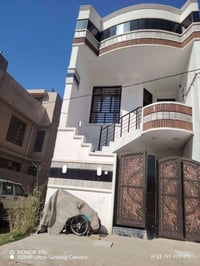 التاجيات لبيع ١٠٠ متر 07702711458