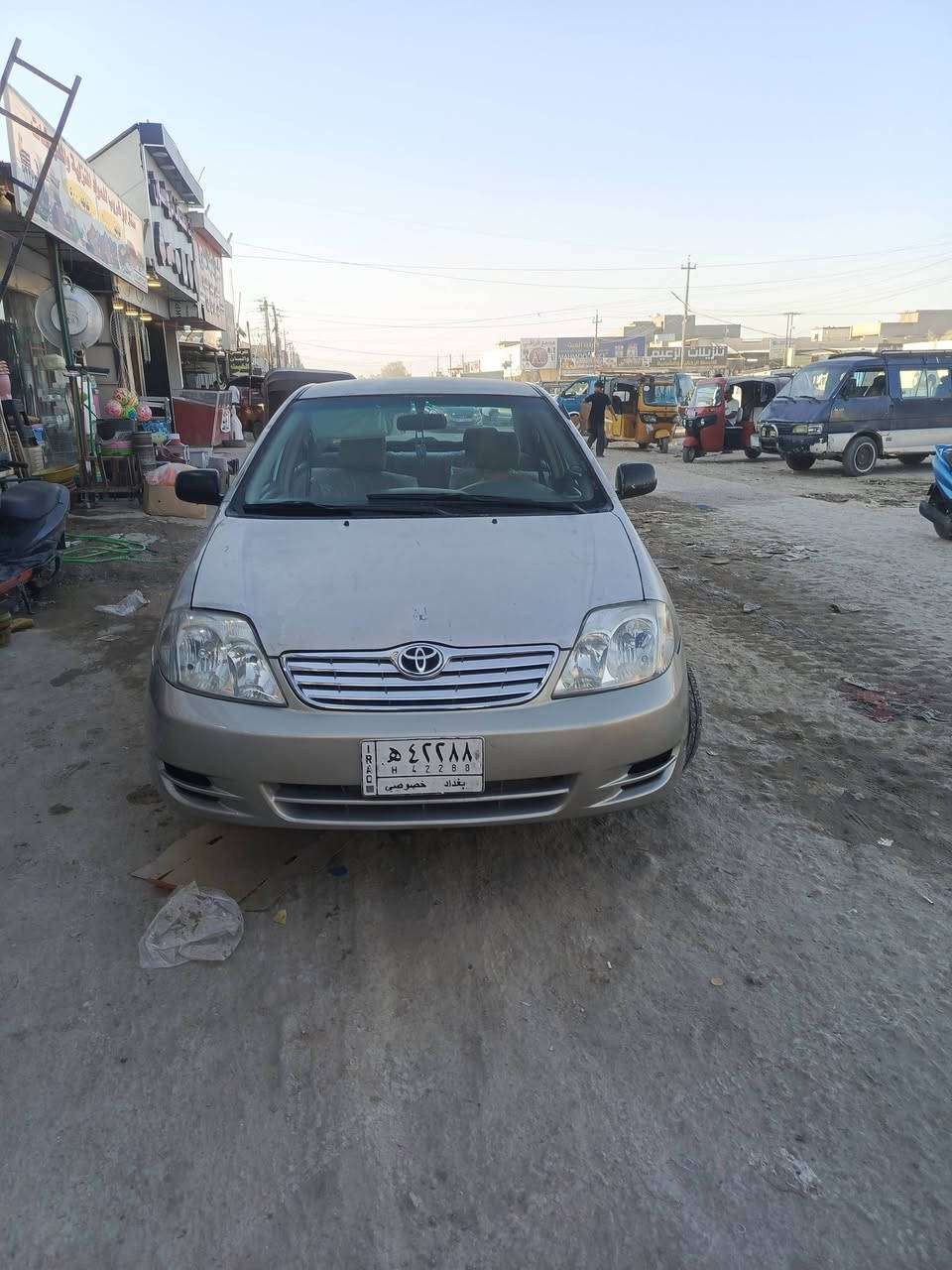 كورلا بكاتشو 2001 محرك 1800المرغوب سيارة تبريد ويه السويج داخل كاش نضيف وخارج شوفت عينك كهربائياته كله شغاله اترايك للبصره روحه ورده صرف بانزين انسه رايده 70 ورقة والسوك بيه كلشي سياره اني مجهزه صدر أمامي وخلفي جديد وبيه زوج تار جديد وثنين انضاف سنويته ضايعه وبيه كتاب راعيه مسوي اسلمك بيد راعيه مباشرتن وهو متكفل بالسنوية يطلعه وانته عليك التحويل فقط ***********هذا رقمي للتواصل ممتواجد على الفيس فقط بالليل
