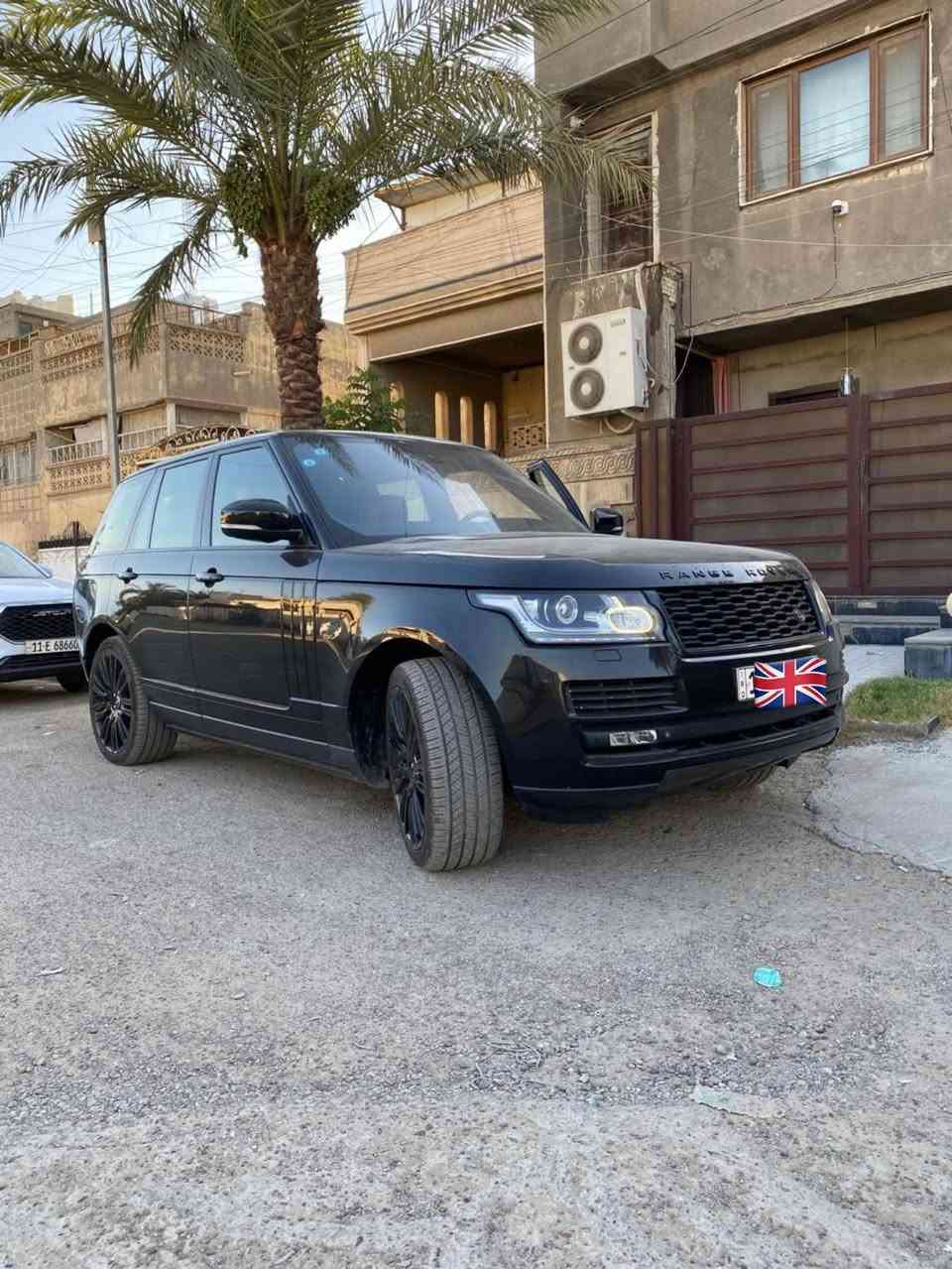 السلام عليكم رانج روڤر فوگ اوتوبايگراف 2015 8V sober charge فول مواصفات مساج تدفئة وتبريد اربع كشنات ثلاث قطع تبريد كشنات احمر فراس كامل خلفي وامامي فول تحكم كشنات خلفي وامامي وارد خليجي بيها فقط بي دي ار چاملغ اليمين سيارة كاملة كفالة گير ومحرك 
رقم بغداد شبه مميز
العنوان بغداد شارع فلسطين
السعر 29.000$
الرقم ***********
