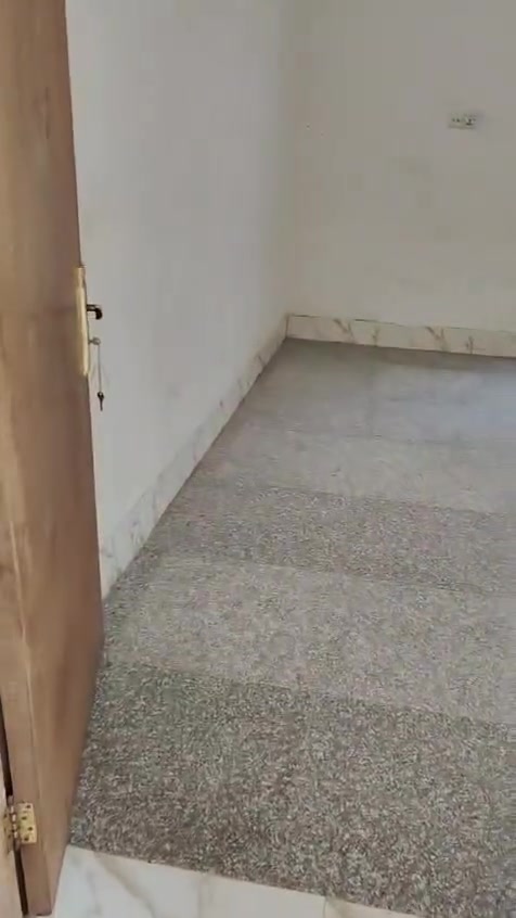 بيت للايجار في الجمعية ايجاره 400 قفل بدون معامل التفاصيل اكثر مع صاحب الدار هذا رقمه   ‏‪***********‬‏
