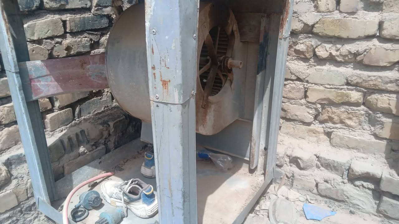 كشر مبرده الايرانية ناقصه بس ماطور 
وثانيه بييان وماطور نضيفات للبيع 
او مراوس بكونفيره


**إذا كنت صاحب هذا الإعلان وتريد حذفه لأي سبب، رجاءا أرسل رسالة إلى الدعم الفني**