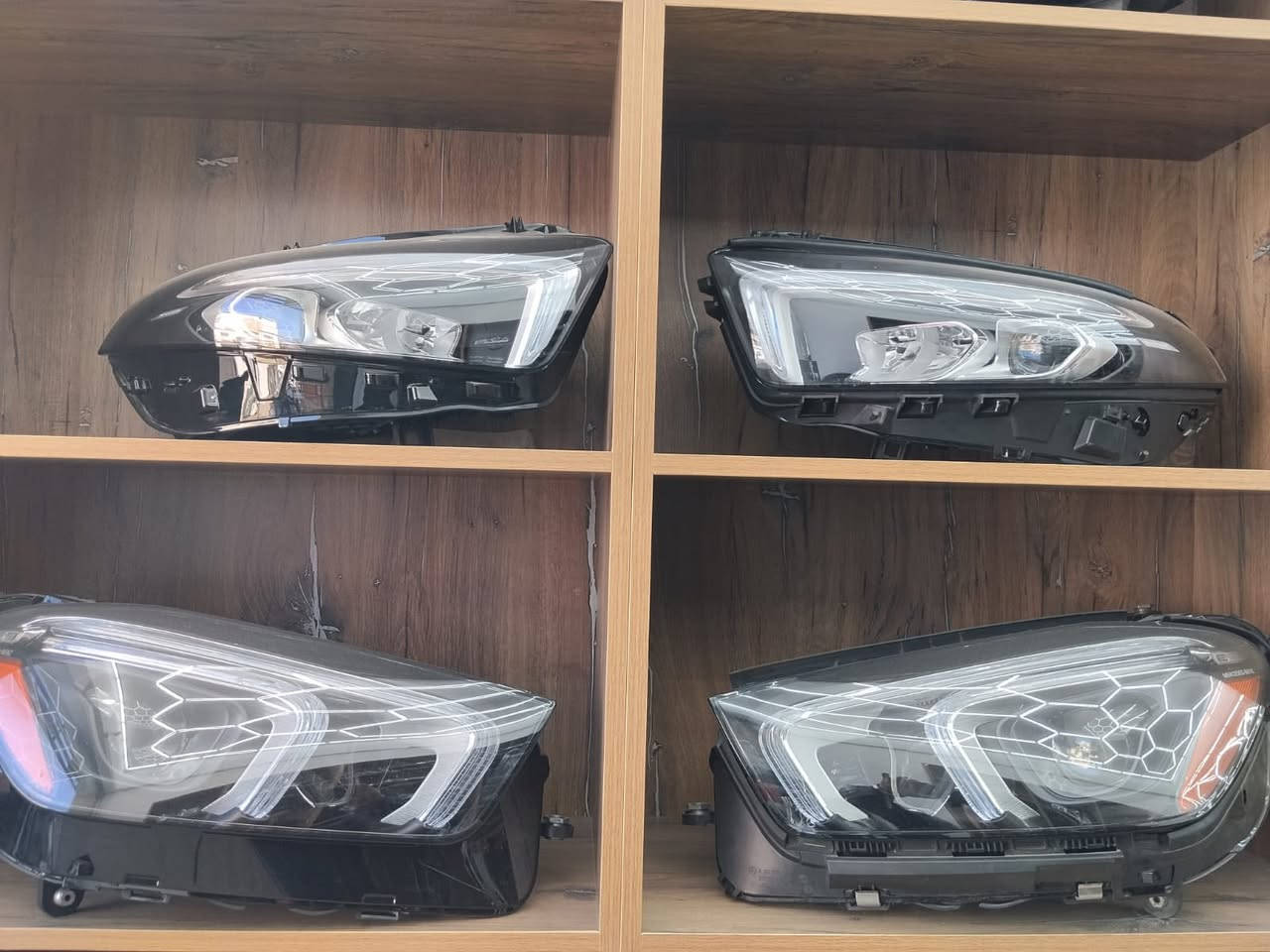 Auto land parts
ارض السيارات لبيع قطع غيار السيارات مرسيدس رنج روفر 
بغداد طريق معسكر الرشيد ***********
#مرسيدس_AMG #قطع_غيار #العراق_بغداد
