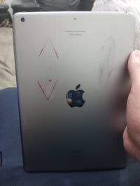 ايباد اير 2 • بي مجال • للبيع