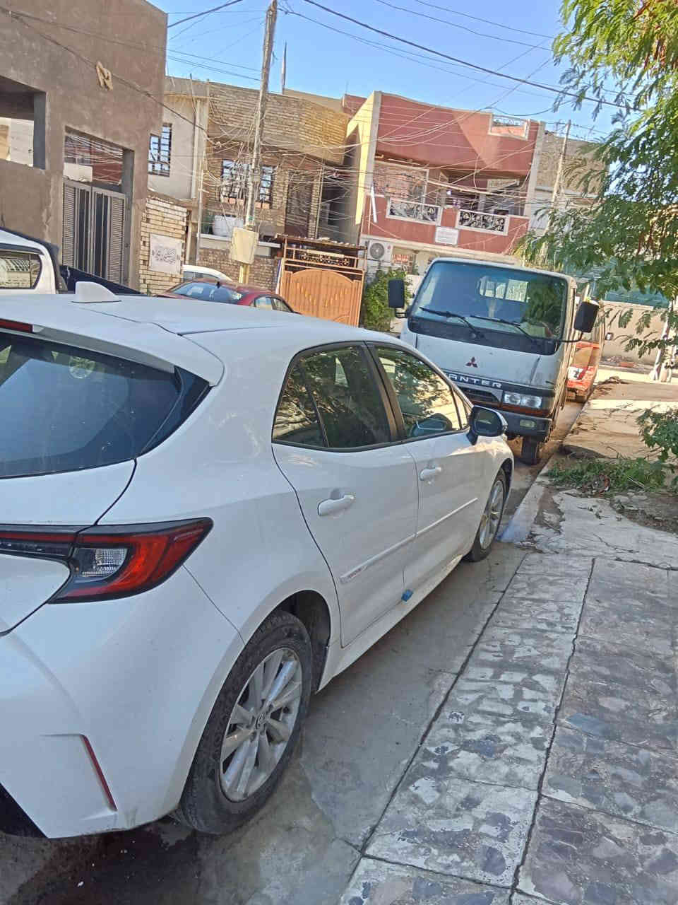 سلام عليكم كورلا امريكي 24 بيع او مراوس مكان بياع ***********
