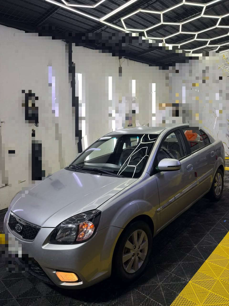 كيا ريو 2012ادوات كصه جنطه متومه ارقام وسنويه شرط الحاسبه جاهزه من كلشي ما تذب عليها دينار 
السعر ٤٤ مع المجال 
***********
