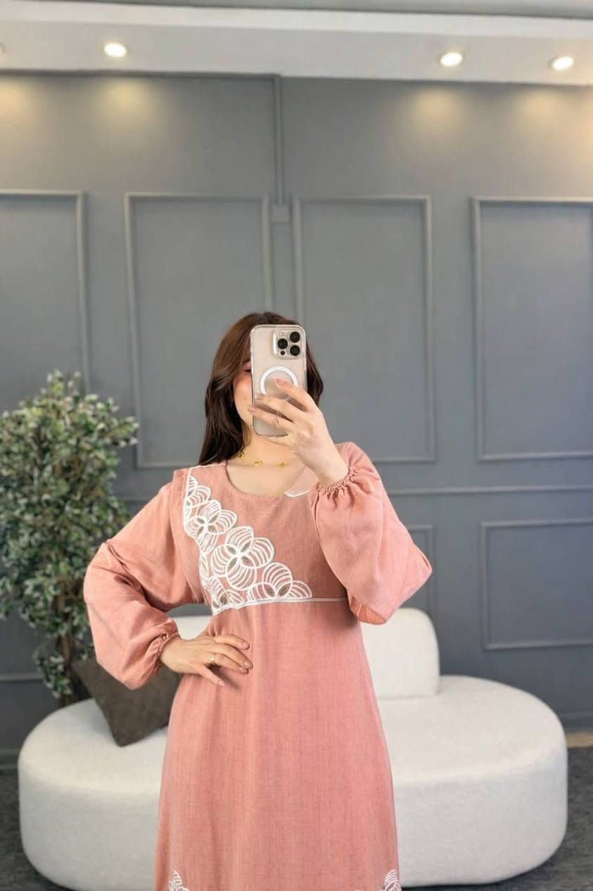 دشداشة نسائي💜✨

خامة كشمير صناعة مصري تطريز  شرط الفحص 

   فري سايز يلبس حد وزن 85 كيلو


**إذا كنت صاحب هذا الإعلان وتريد حذفه لأي سبب، رجاءا أرسل رسالة إلى الدعم الفني**