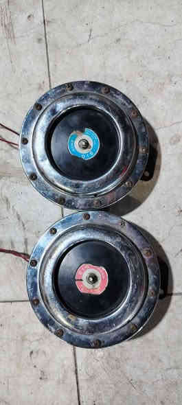 سلام عليكم شباب هورنات للبيع بوش اصلي للبيع السعر 50 شرط لفحص
***********
