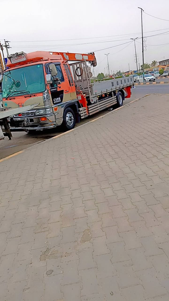 لبيع هينو انكر بلادي كرين موديل ٩٥ بسمي تبريد شغال رقم ذياقار ٨٠ عادي اعنوان سياره بغداد كرين ٣ سليت يونك مخلف رقم ***********
