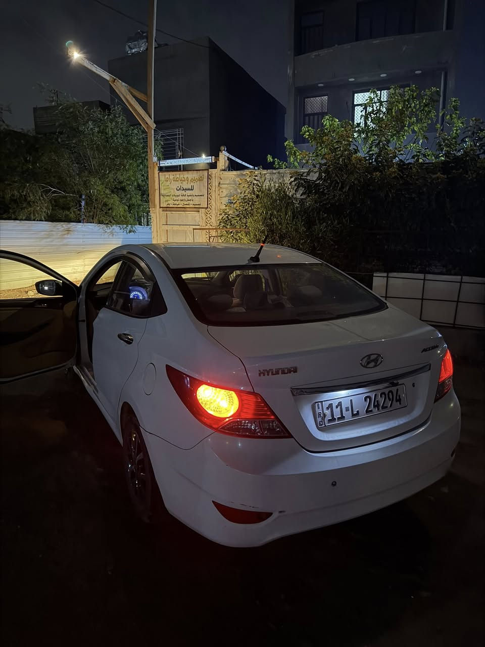 السلام عليكم
اكسنت ٢٠١٢للبيع مكينه ١٦٠٠

السياره خليجيه صبغ فقط دعاميه

فول مواصفات فتحه تحكمات

السياره جديده خير من الله

تخم تاير +ويل جدد

السياره مابيهه اي نقص كلهه بلاديه

السعر ١٠٥$

***********
