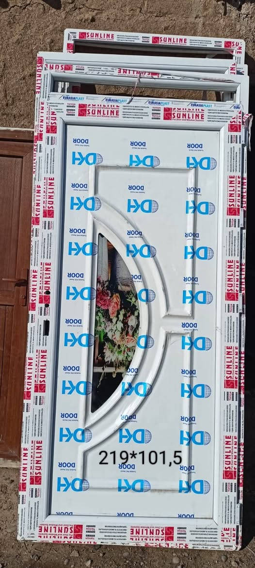 السلام عليكم..
وجبة جديدة من المواد المنزلية المستعملة والحديثة
العنوان قرية شكرا
للأستفسار ***********
