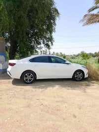 سيراتو • موديل ٢٤ • محرك ٢٠٠٠