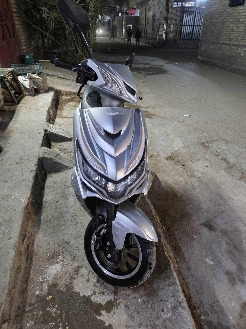 السلام عليكم دراجه شحن للبيع اي استفسار هاذ رقمي
***********
