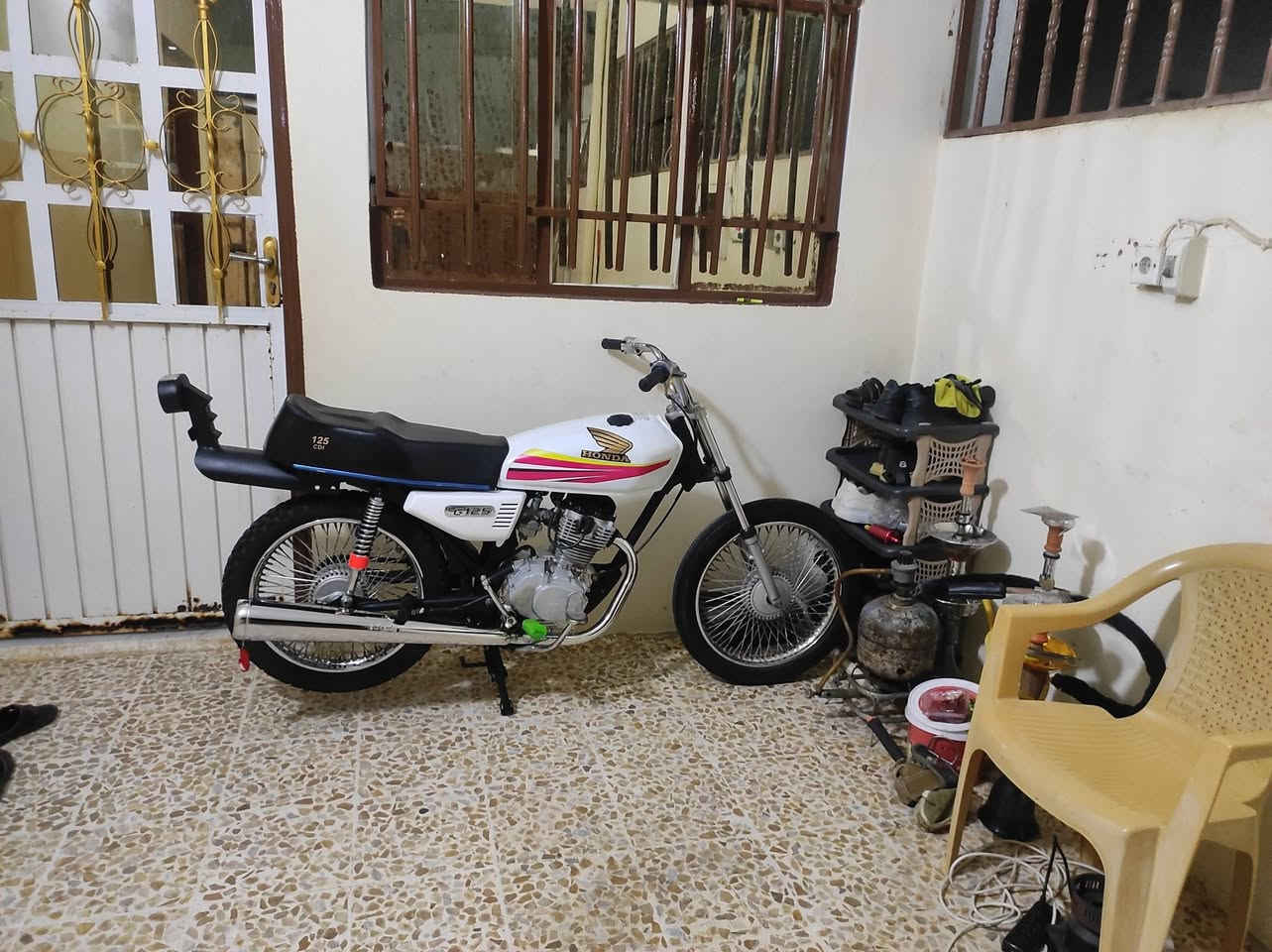 ماطور للبيع نعم برو 2018 ماتور كامل ما يعود وكل شيء بس بدون سبايدر مان السعر 350 🚵***********

