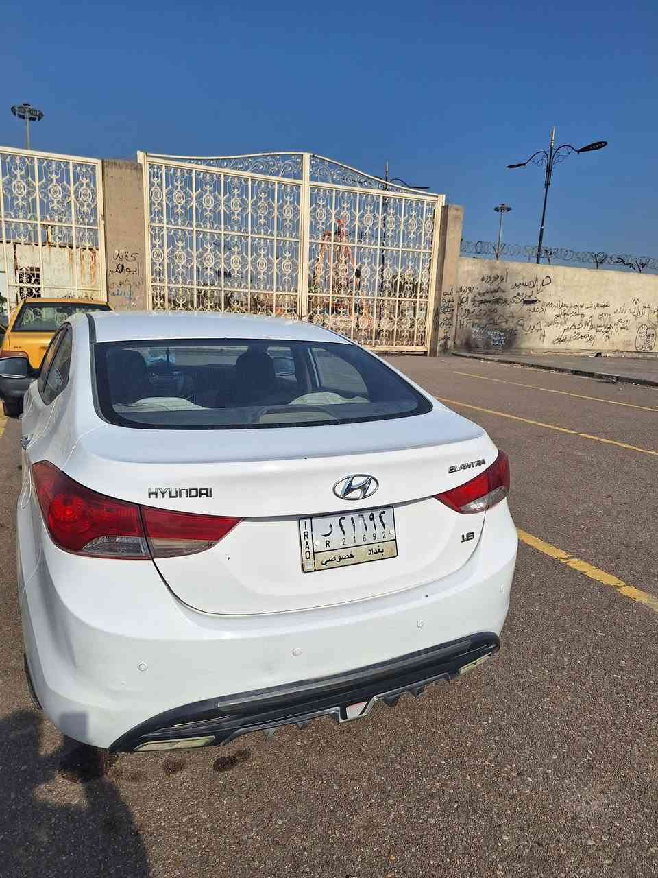 سيارة النترا خليجي موديل 2014حسب السونار وشرط التحويل سعر
 118وبيها مجال الاتصال *********** علما السيارة متواجدة بالعمارة
