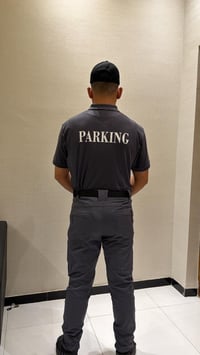 مطلوب عمال باركنك (حراسات كراج داخل مول ) الوقت ٨ساعات راتب ٦٠٠ الف. ا...